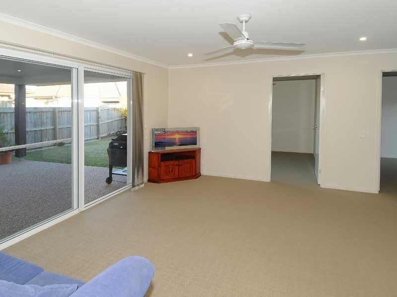 17 Clarence Place, Sippy Downs QLD 4556