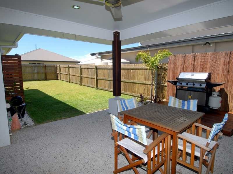 14 Ribbonwood Street, Sippy Downs QLD 4556