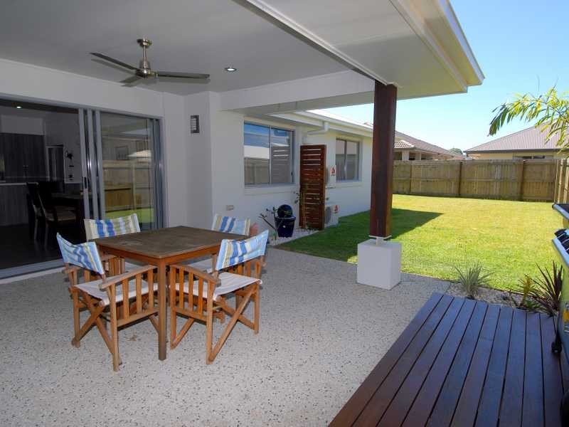 14 Ribbonwood Street, Sippy Downs QLD 4556