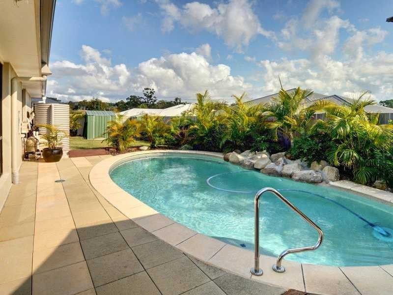 2 Clearwater Circuit, Bli Bli QLD 4560