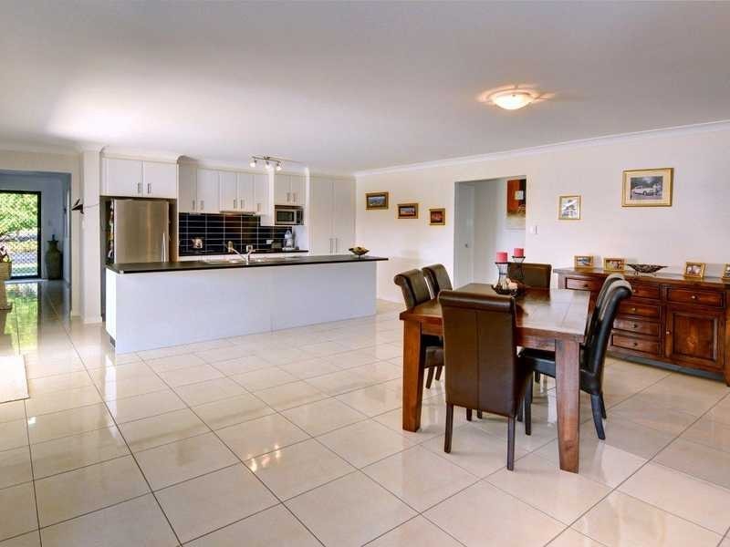 2 Clearwater Circuit, Bli Bli QLD 4560
