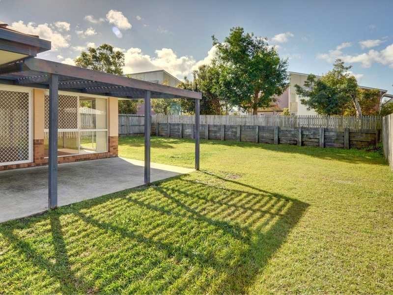 35 Bernheid Crescent, Sippy Downs QLD 4556