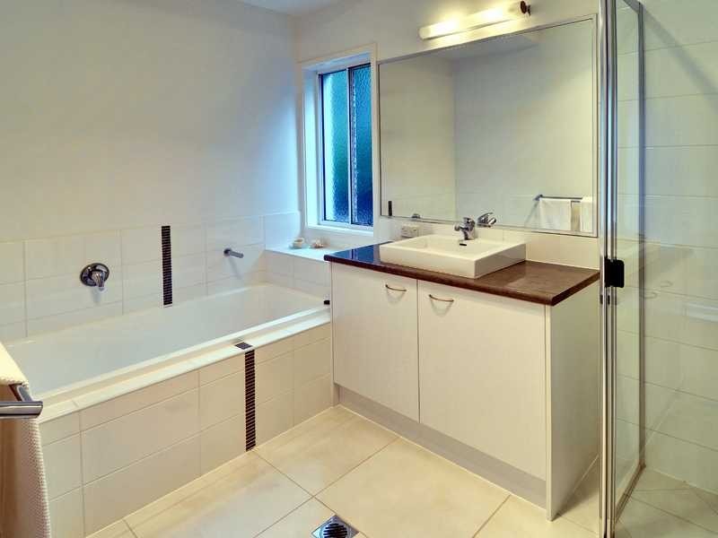 26 Quinine Crescent, Mountain Creek QLD 4557