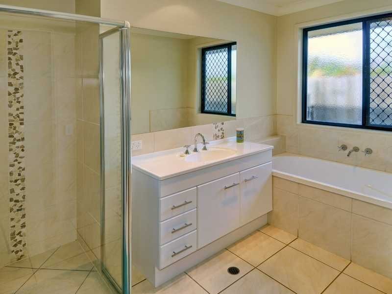 6 Lilly Court, Bli Bli QLD 4560