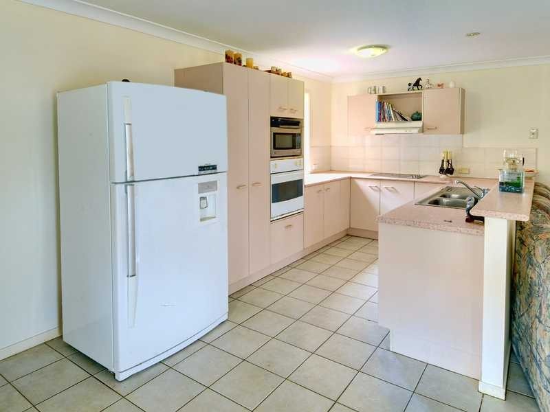 17 Beaverbrook Circuit, Sippy Downs QLD 4556