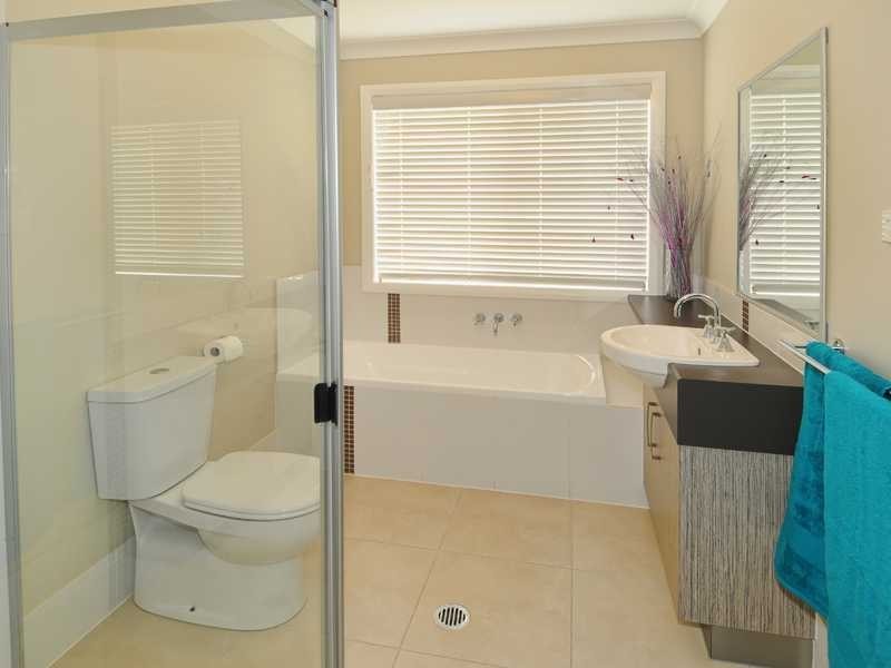 1/3 Shale Court, Bli Bli QLD 4560