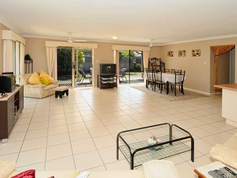 3 Burke Close, Sippy Downs QLD 4556