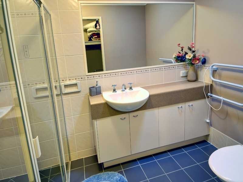 3 Burke Close, Sippy Downs QLD 4556