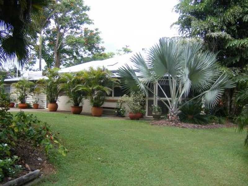 123 Old Peachester Road, Beerwah QLD 4519