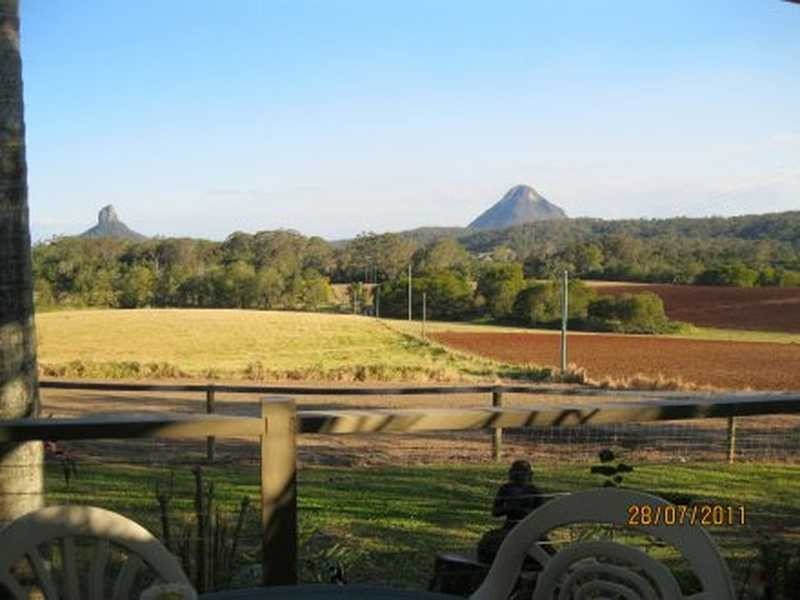 123 Old Peachester Road, Beerwah QLD 4519