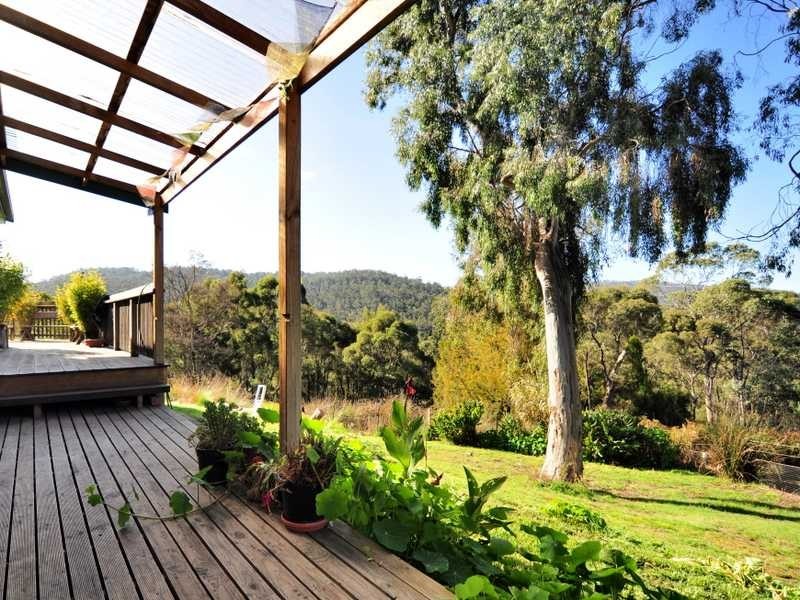 64 Manuka Road, Oyster Cove TAS 7150
