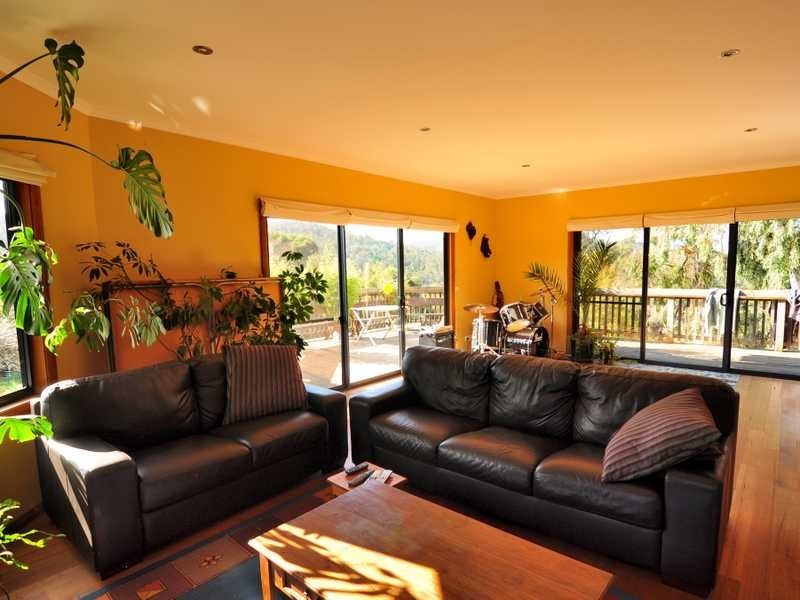 64 Manuka Road, Oyster Cove TAS 7150