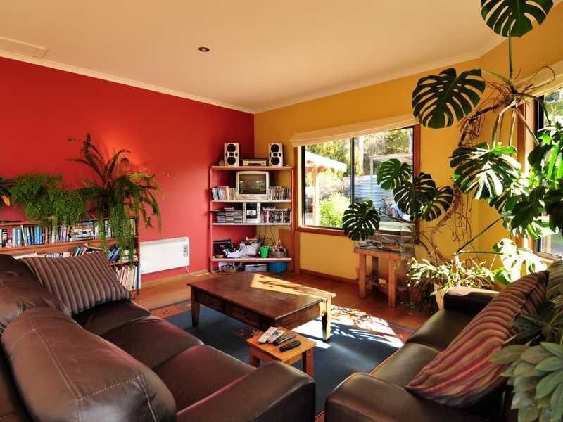64 Manuka Road, Oyster Cove TAS 7150