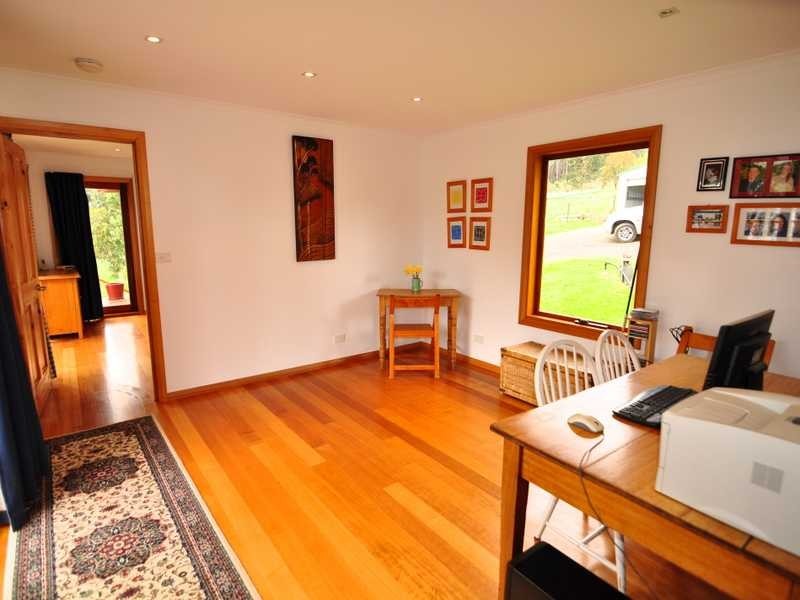Wattle Grove TAS 7109