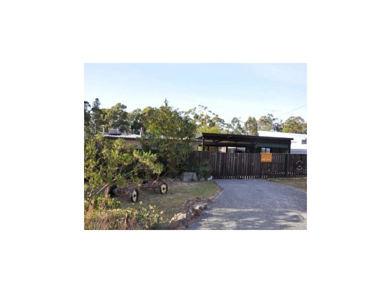 Verona Sands TAS 7112