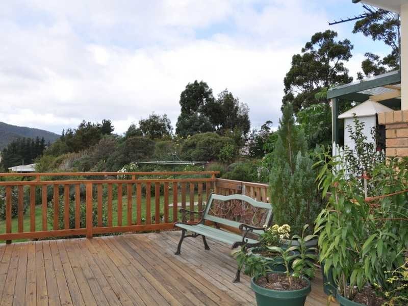 3 Elizabeth Street, Cygnet TAS 7112