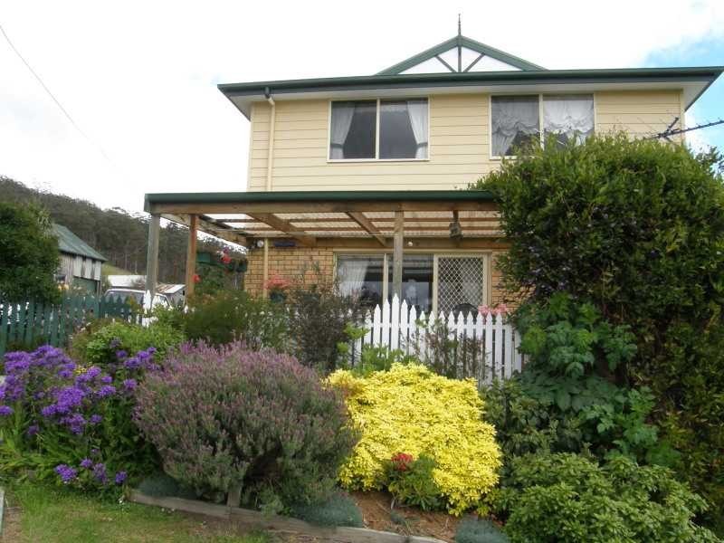 3 Elizabeth Street, Cygnet TAS 7112