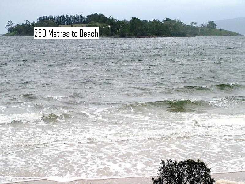 Verona Sands TAS 7112