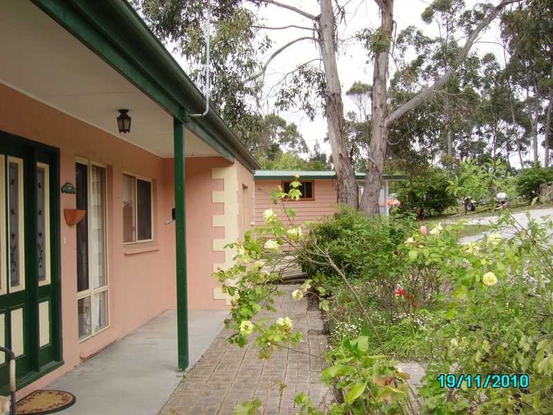 Deep Bay TAS 7112