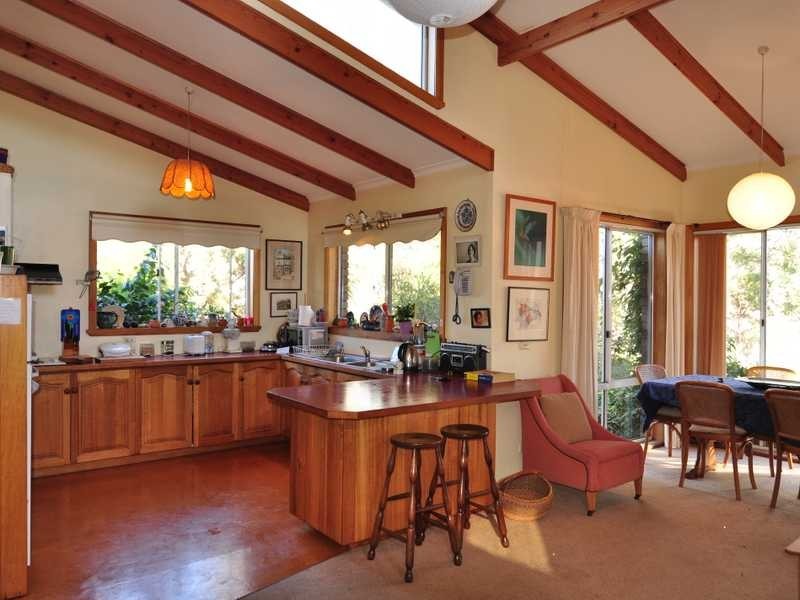 33 Esplanade Road, Cygnet TAS 7112