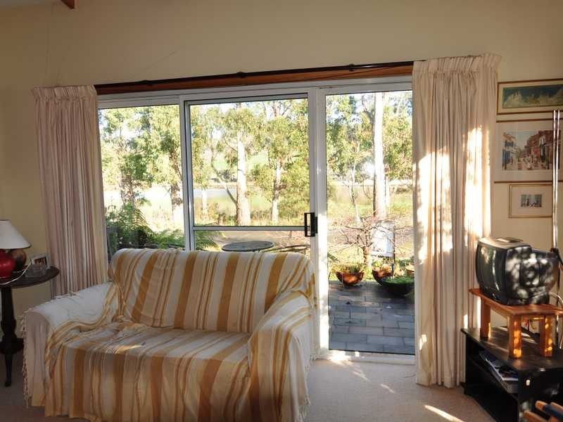 33 Esplanade Road, Cygnet TAS 7112