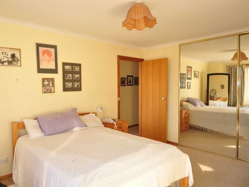 33 Esplanade Road, Cygnet TAS 7112