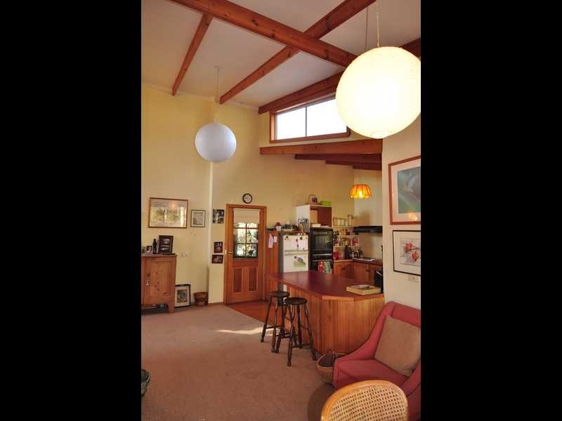 33 Esplanade Road, Cygnet TAS 7112