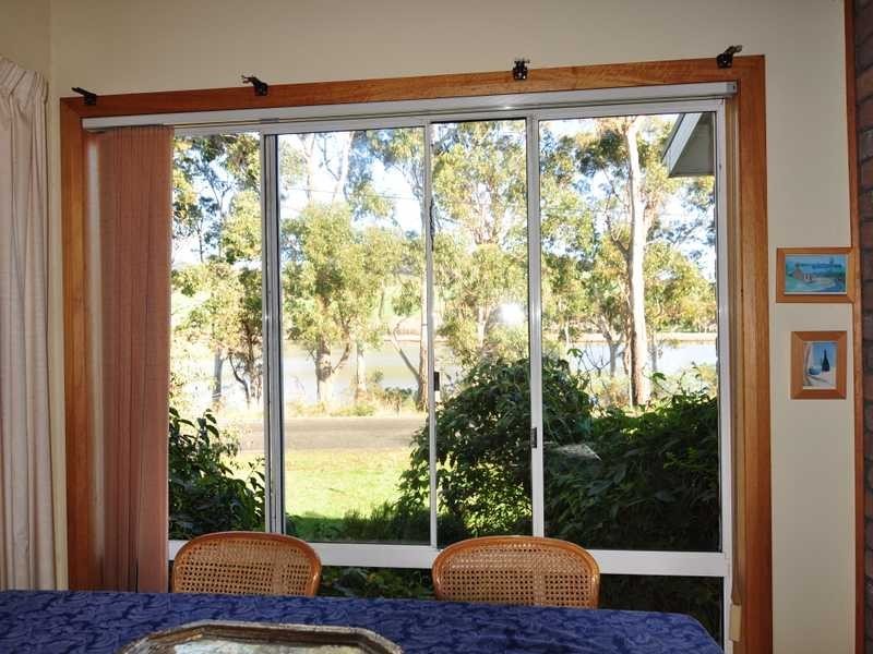 33 Esplanade Road, Cygnet TAS 7112