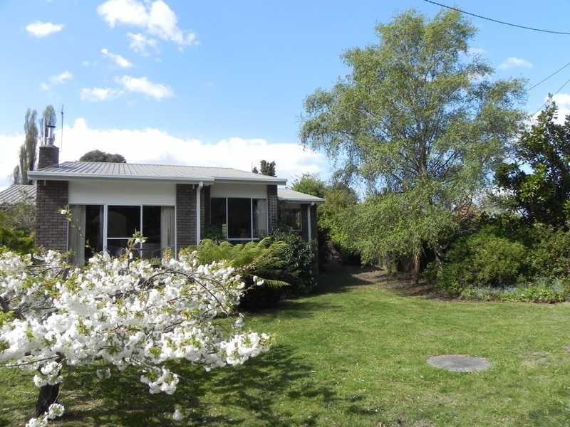 33 Esplanade Road, Cygnet TAS 7112