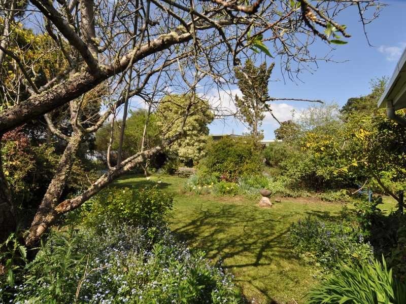 33 Esplanade Road, Cygnet TAS 7112