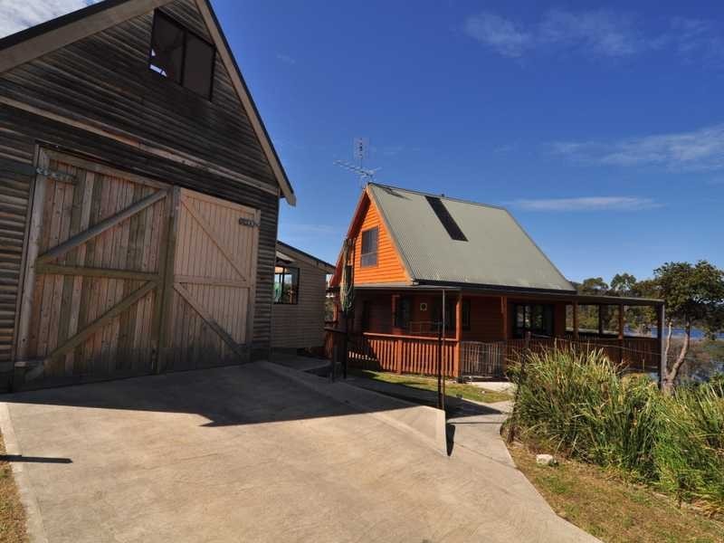 42 Chuter Street, Deep Bay TAS 7112