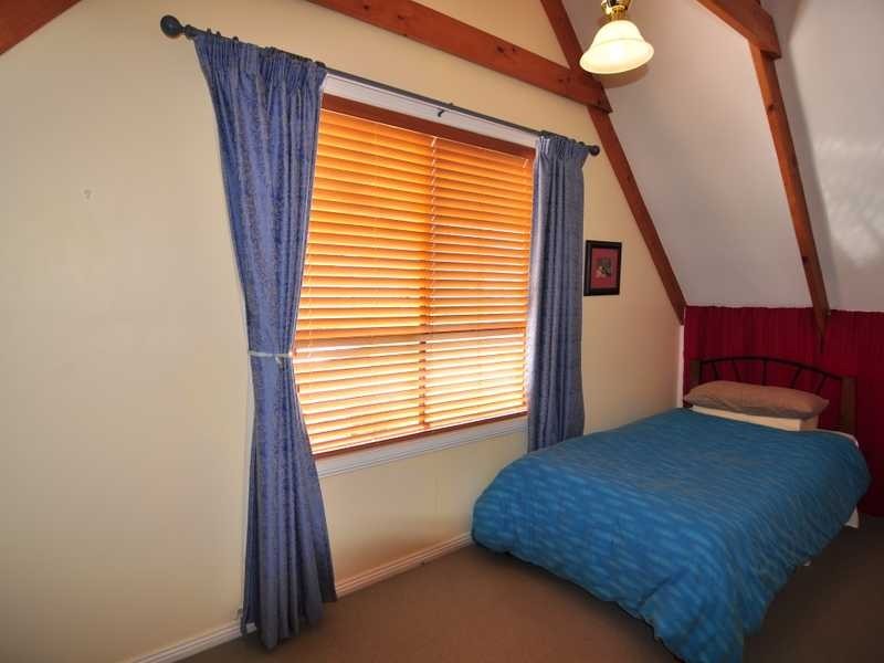 42 Chuter Street, Deep Bay TAS 7112