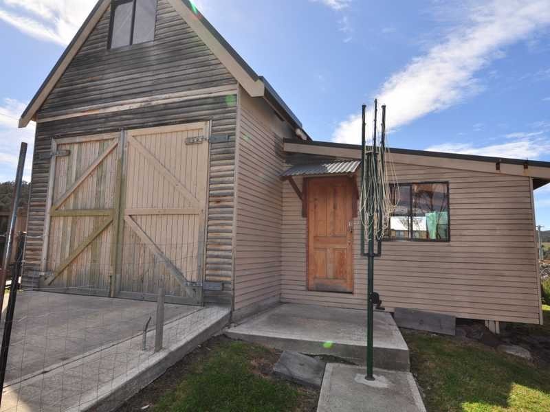 42 Chuter Street, Deep Bay TAS 7112