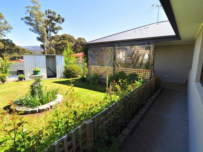 7 Pear Tree Close, Huonville TAS 7109