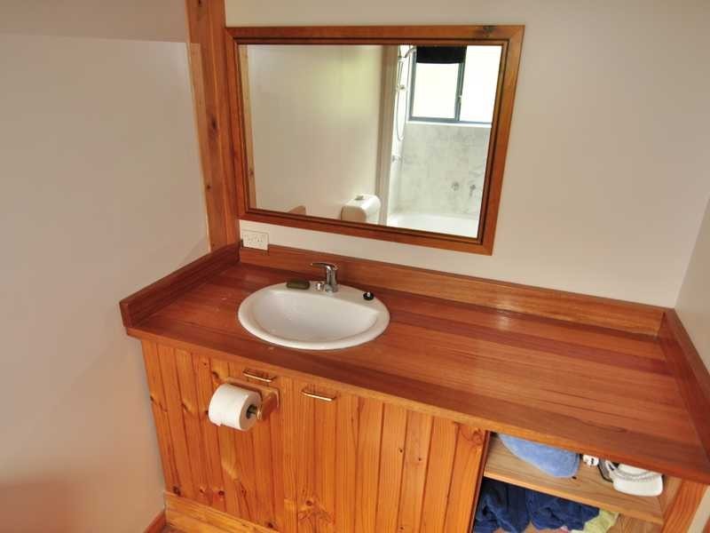 Verona Sands TAS 7112