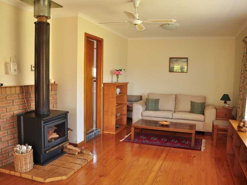 4 Church Street, Cygnet TAS 7112