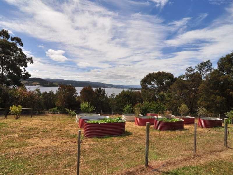 944 Cygnet Coast Road, Lower Wattle Grove TAS 7109