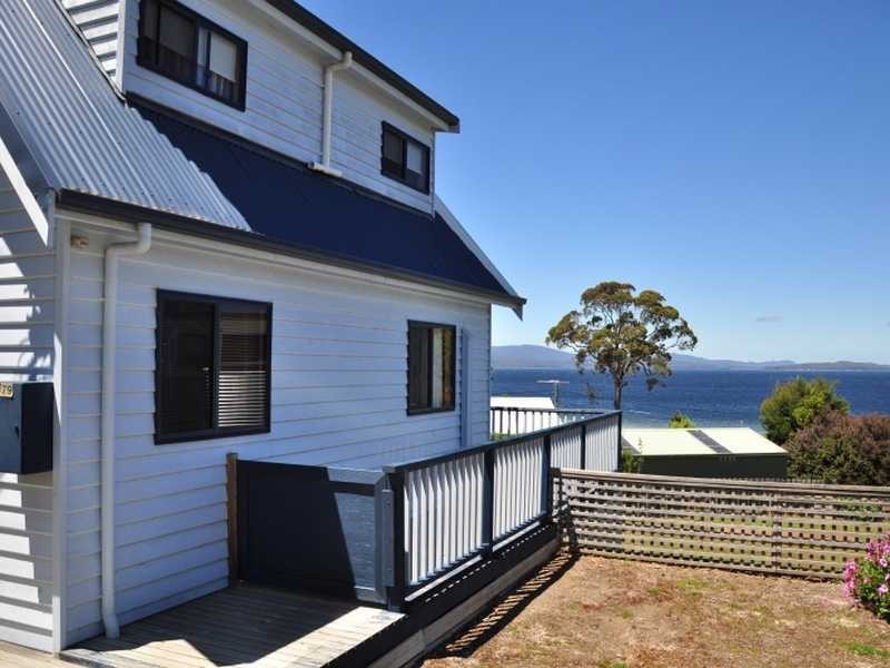 Verona Sands TAS 7112