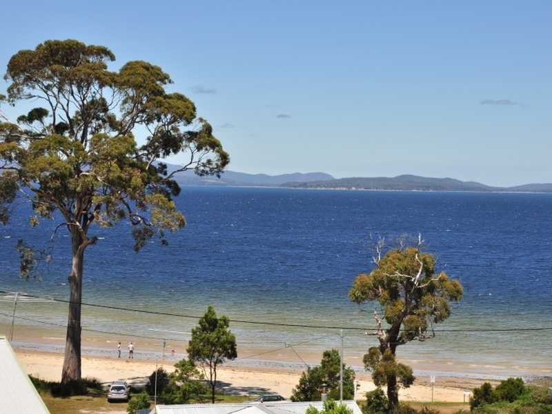 Verona Sands TAS 7112