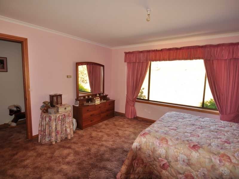 40 Cross Road, Nicholls Rivulet TAS 7112