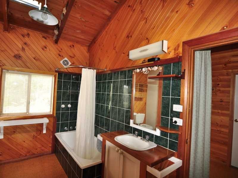 24 Percy Street, Port Huon TAS 7116