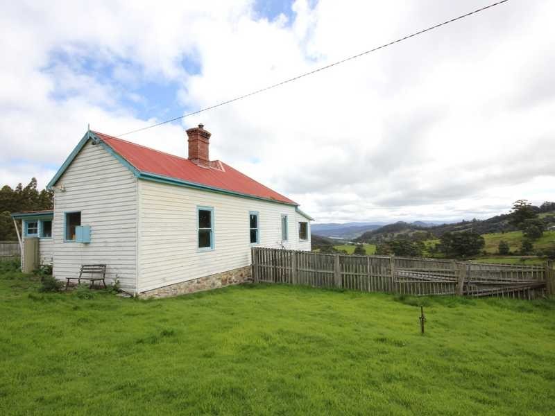 623 Woodbridge Hill Road, Gardners Bay TAS 7112