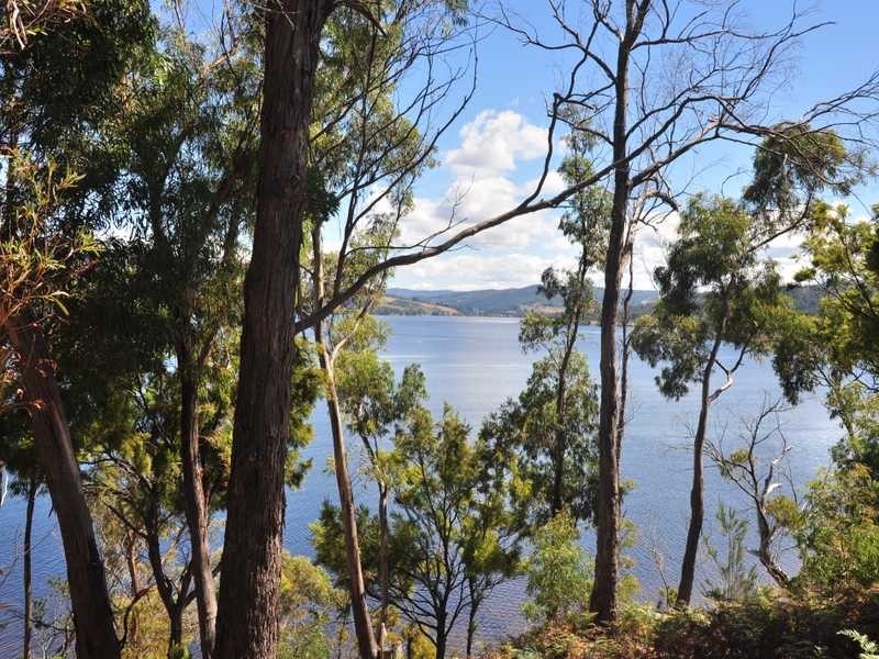 55 Chuter Street, Deep Bay TAS 7112