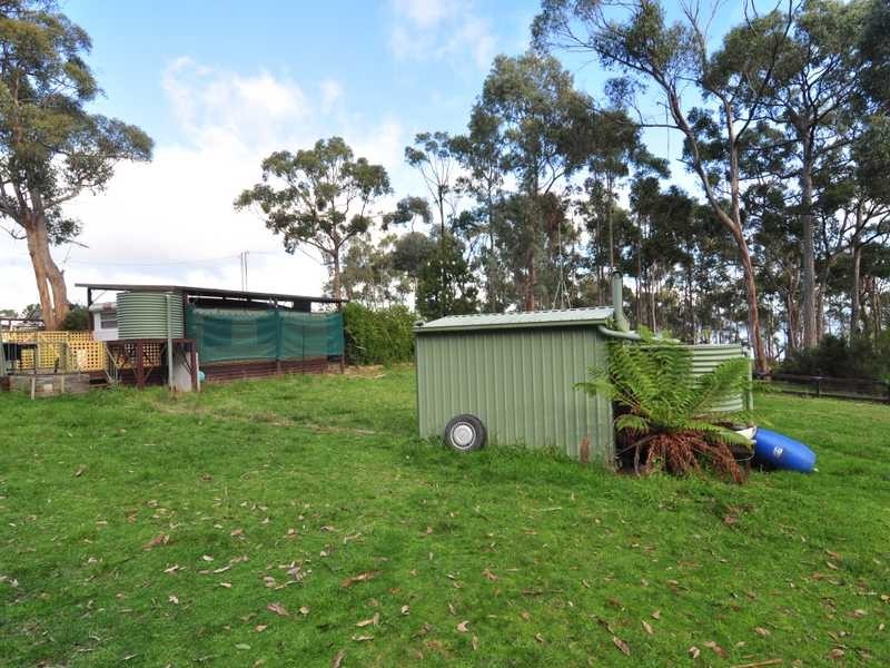 35 Sandrock Loop, Abels Bay TAS 7112