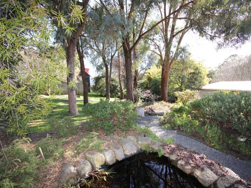 85 Oakfords Road, Lower Wattle Grove TAS 7109