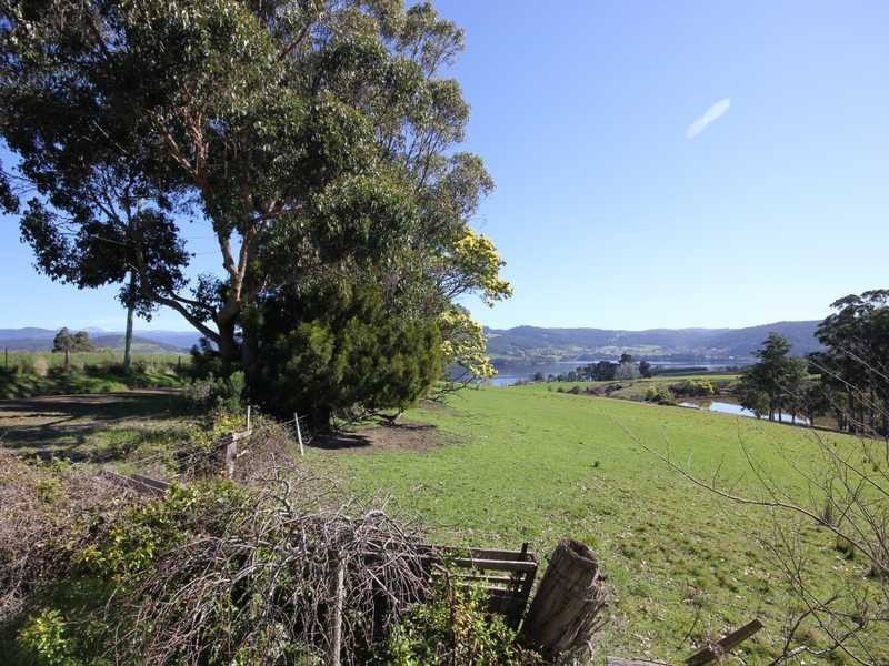 85 Oakfords Road, Lower Wattle Grove TAS 7109