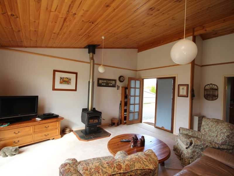 27 Thorp Street, Cygnet TAS 7112