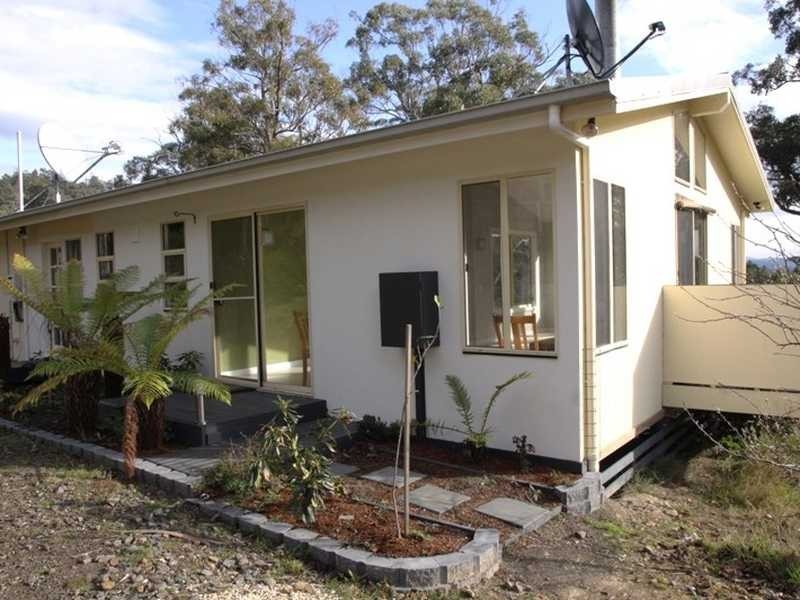 18 White Cliffs Rd, Brooks Bay TAS 7116
