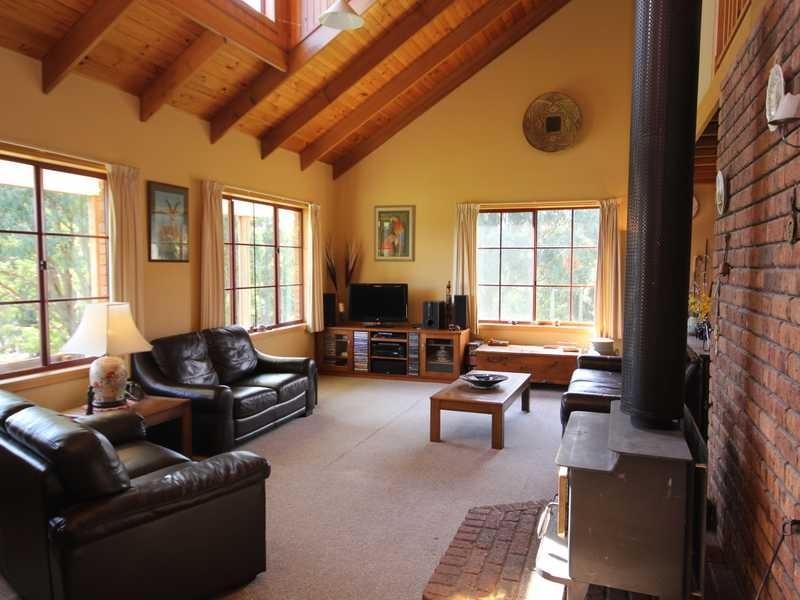 69 Graces Road, Glaziers Bay TAS 7109