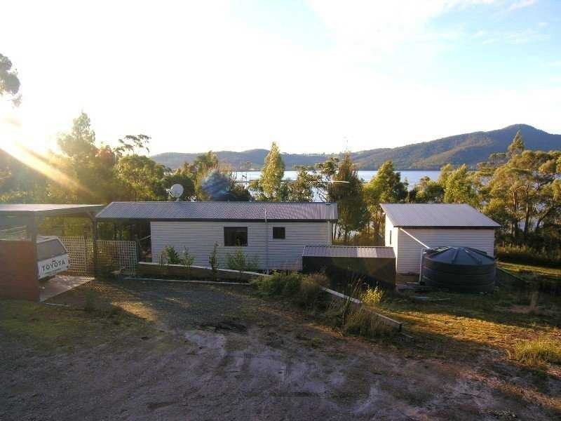 107 Esperance Coast Road, Surges Bay TAS 7116